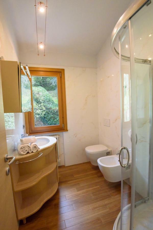 Maison Balu Villa Torri Del Benaco Bagian luar foto