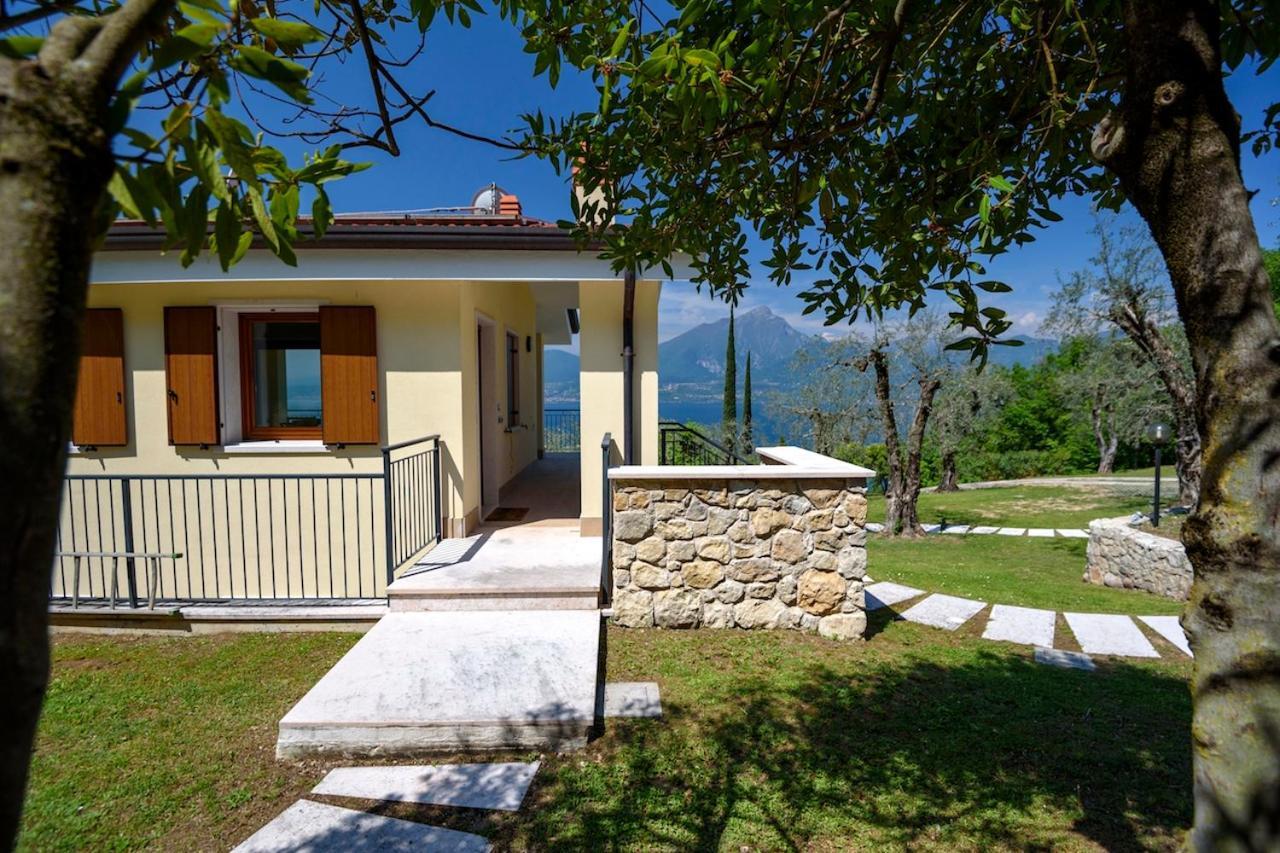 Maison Balu Villa Torri Del Benaco Bagian luar foto